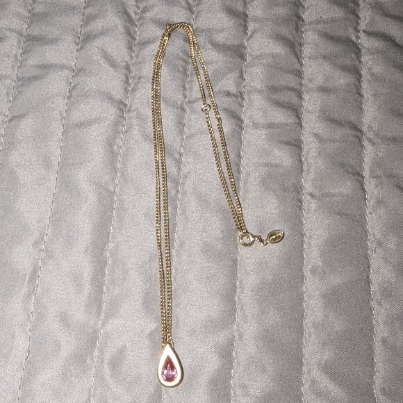 Axon Gold Tone Chain Necklace w/ Pink Teardrop Crystal Pendant 5723 - Picture 2 of 4